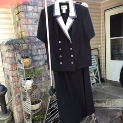 NEW  Classic Tailored Summer Black Dress & Jacket