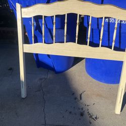 Vintage Twin Size Bed, Headboard, And Footboard