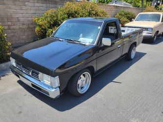 Nissan hard body 1995