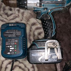 Makita Compact Hammer Drill 
