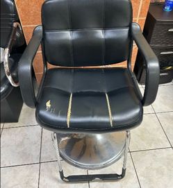 Salon chair/barber chair