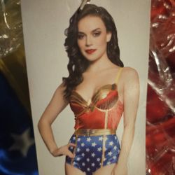 Wonder Woman Costume (S)