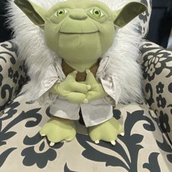 Yoda Plushie 
