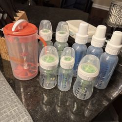 Dr Browns Two 4oz Bottles ; One 5oz Bottle And Four 8 Oz & Pitcher (No BOX)