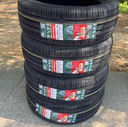 215 55 17 Blutrac Set of 4 Brand New