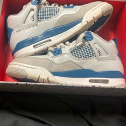 Jordan 4s Military Blue Size 7 Us