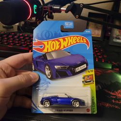 Hot Wheels 2019 Audi R8 Spyder