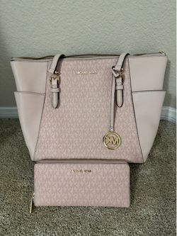 Michael Kors purse & wallet