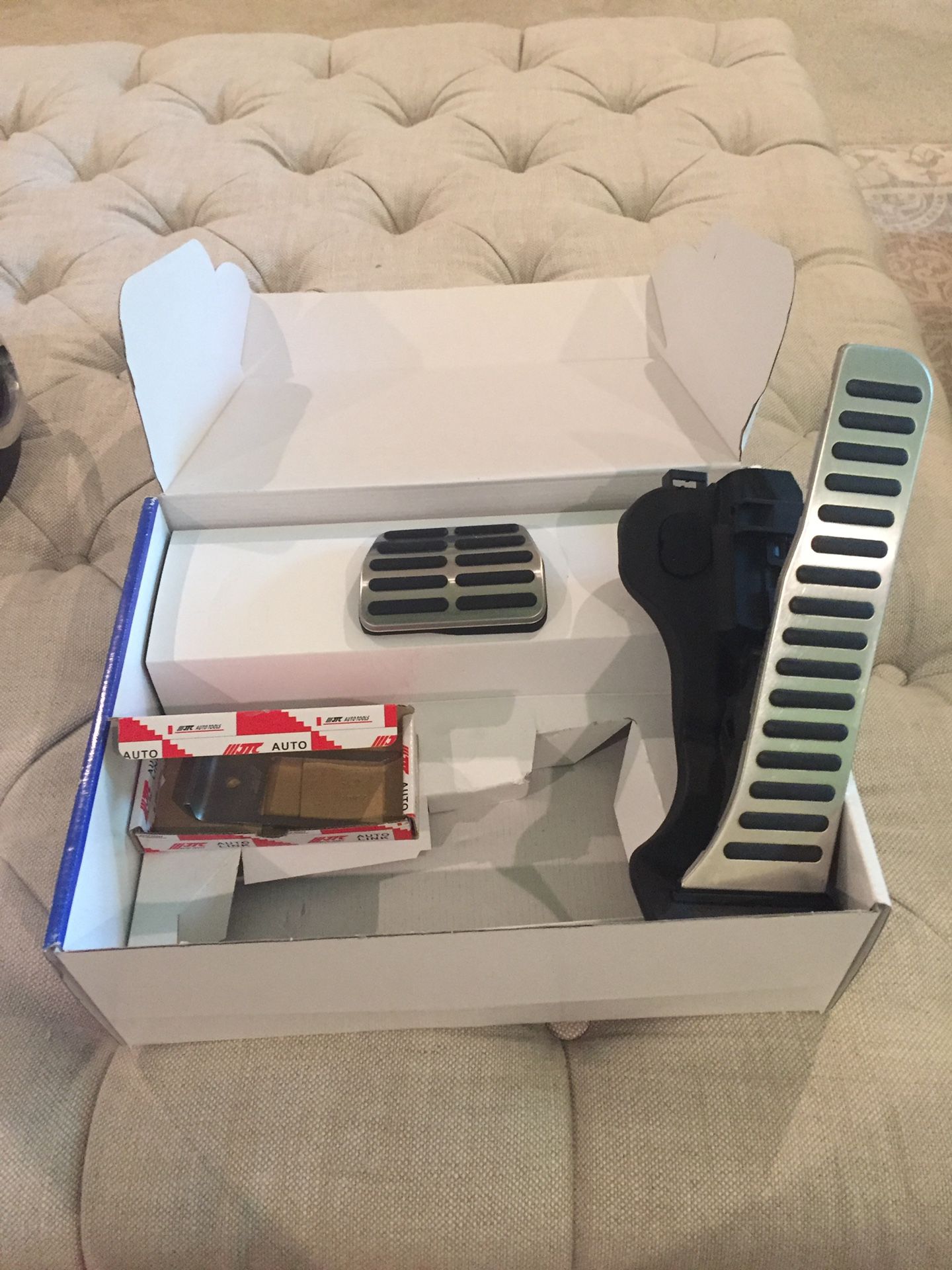 Jetta/Golf/Passat Pedal Cap Set