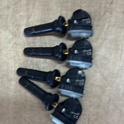 Tpms sensor new $60 each  Installation program 🔥