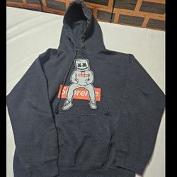 Supreme Hoodie