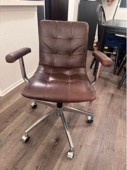 Brown Tufted Rolling Office Chair