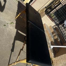 Massage/Lash Table And light