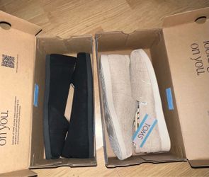 Toms Size 9.5 Women
