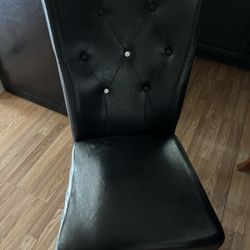 Dinning 4 CHAIRS