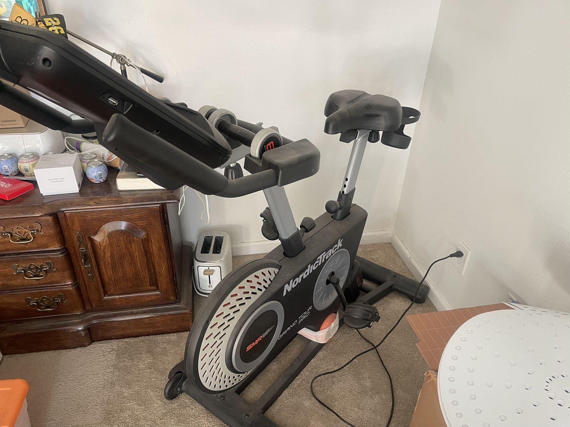 Nordictrack Grand Tour Pro Exercise Bike