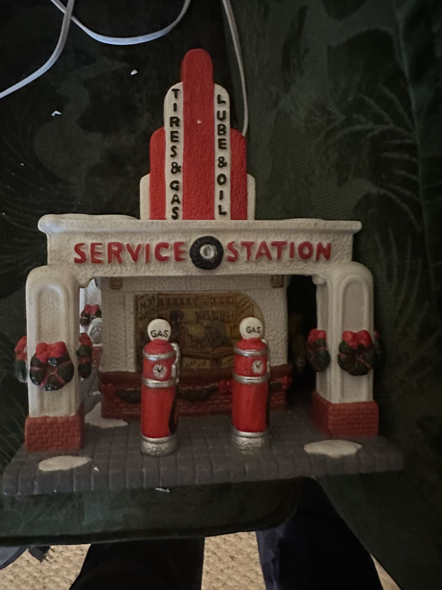 Ceramic Gas Service Station St Nicholas Square - Village Light-Up Vintage 93073