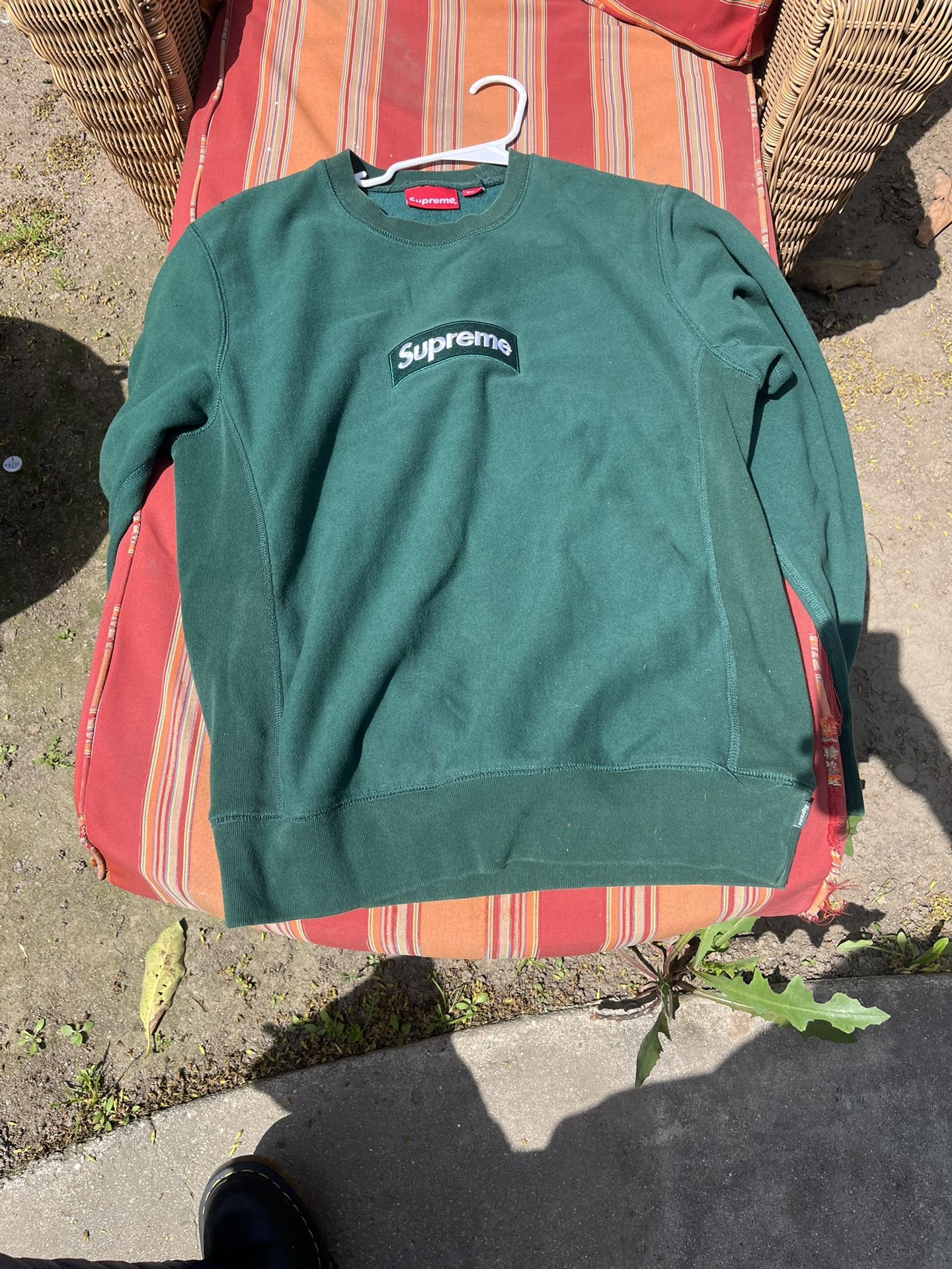 Supreme Crewneck