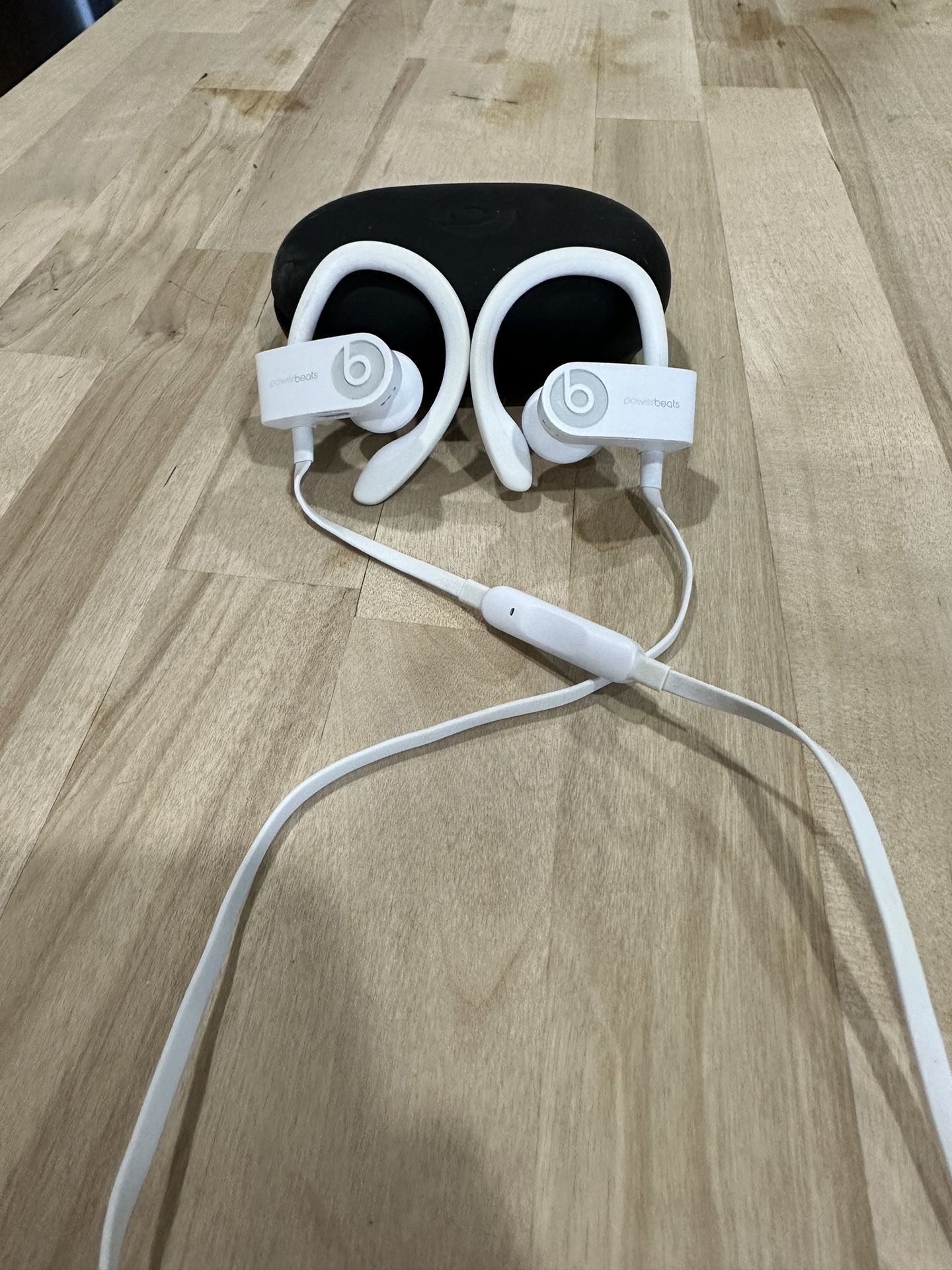 Powerbeats 3