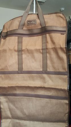 Oscar De La Renta garment bag