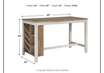 Dining Table (Playa Del Oro)