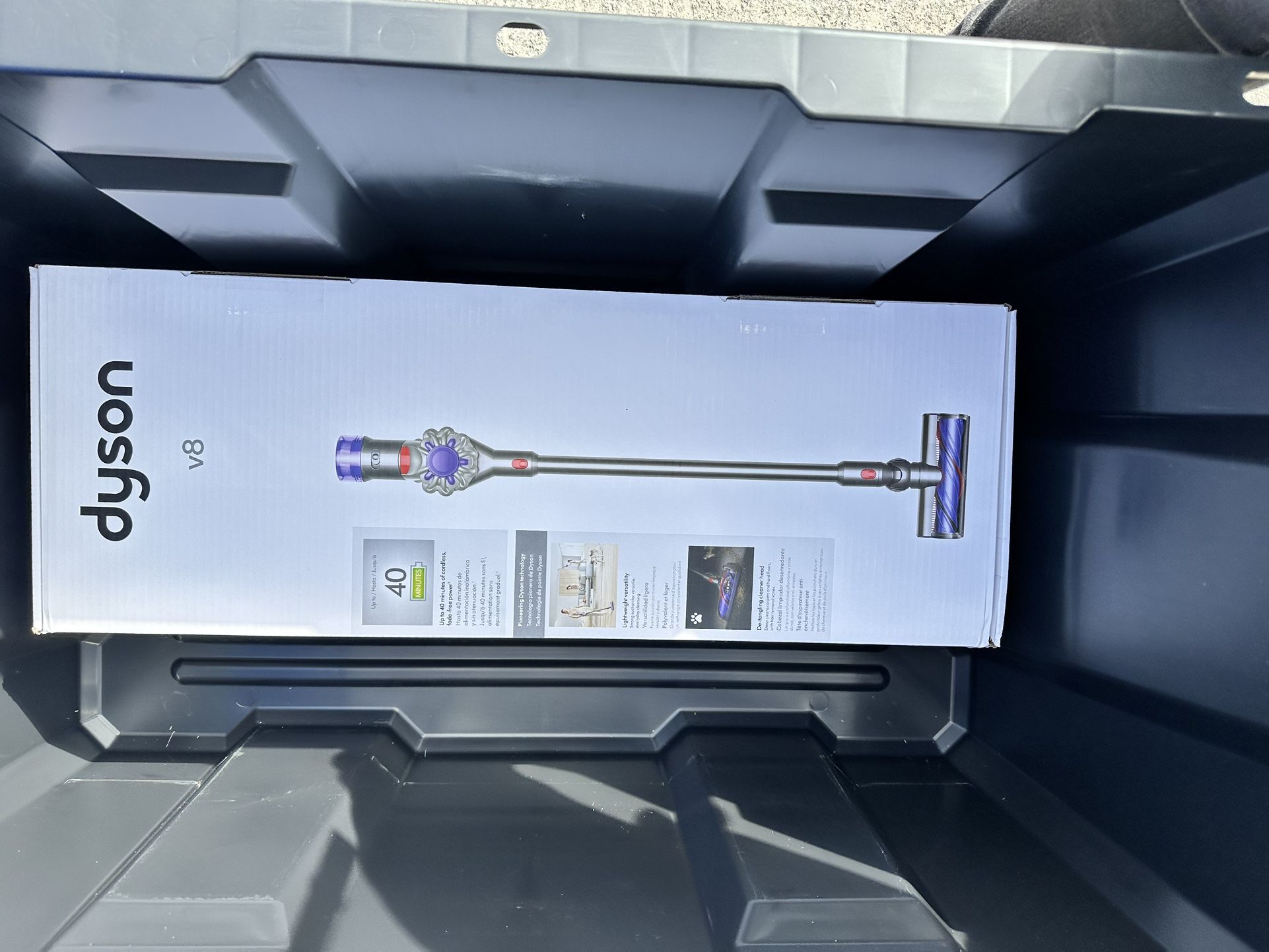 Dyson V8 Cordless Vacuum