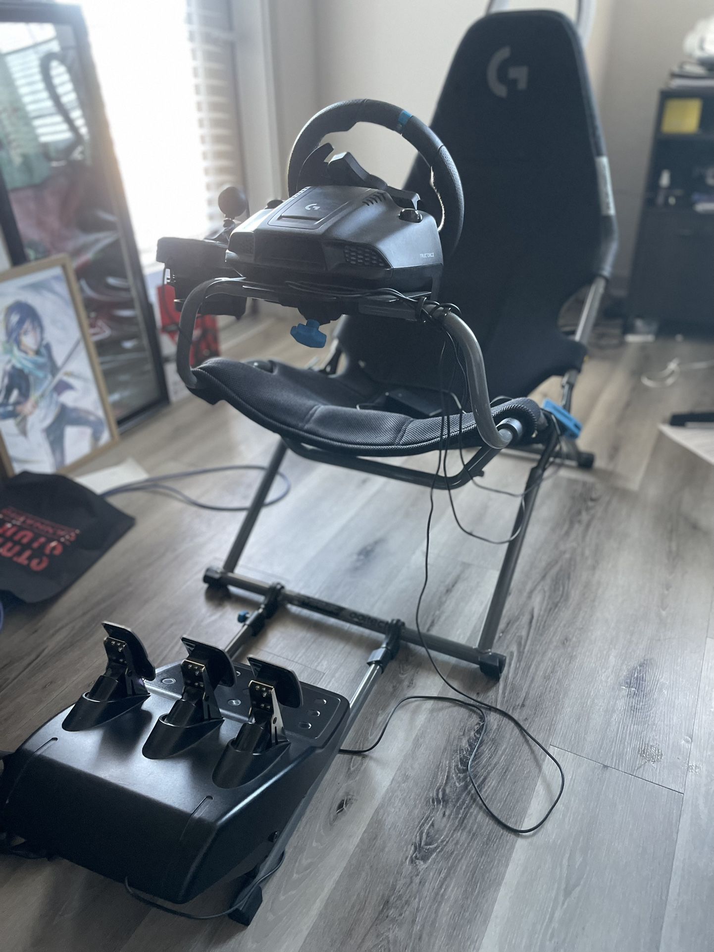 Logitech G923 Racing Wheel