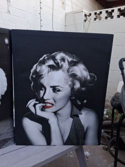 Marilyn Monroe Canvas Prints