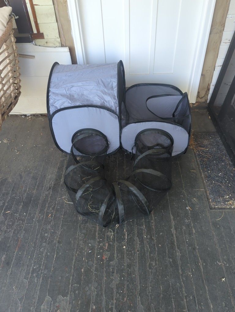 Outdoor mesh cat pen