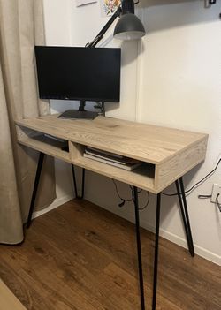Modern Office Desk