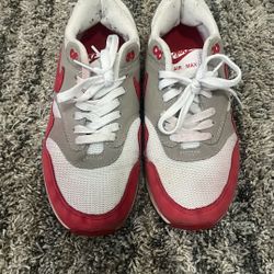 Nike Air Max 1 Cherry! Size 8.5