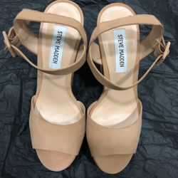 Steven Maiden Beige Wedge 