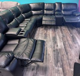 Madrid Reclining Sectional Black