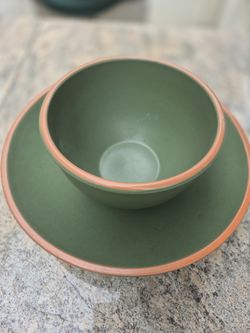 2 Terracotta bowls