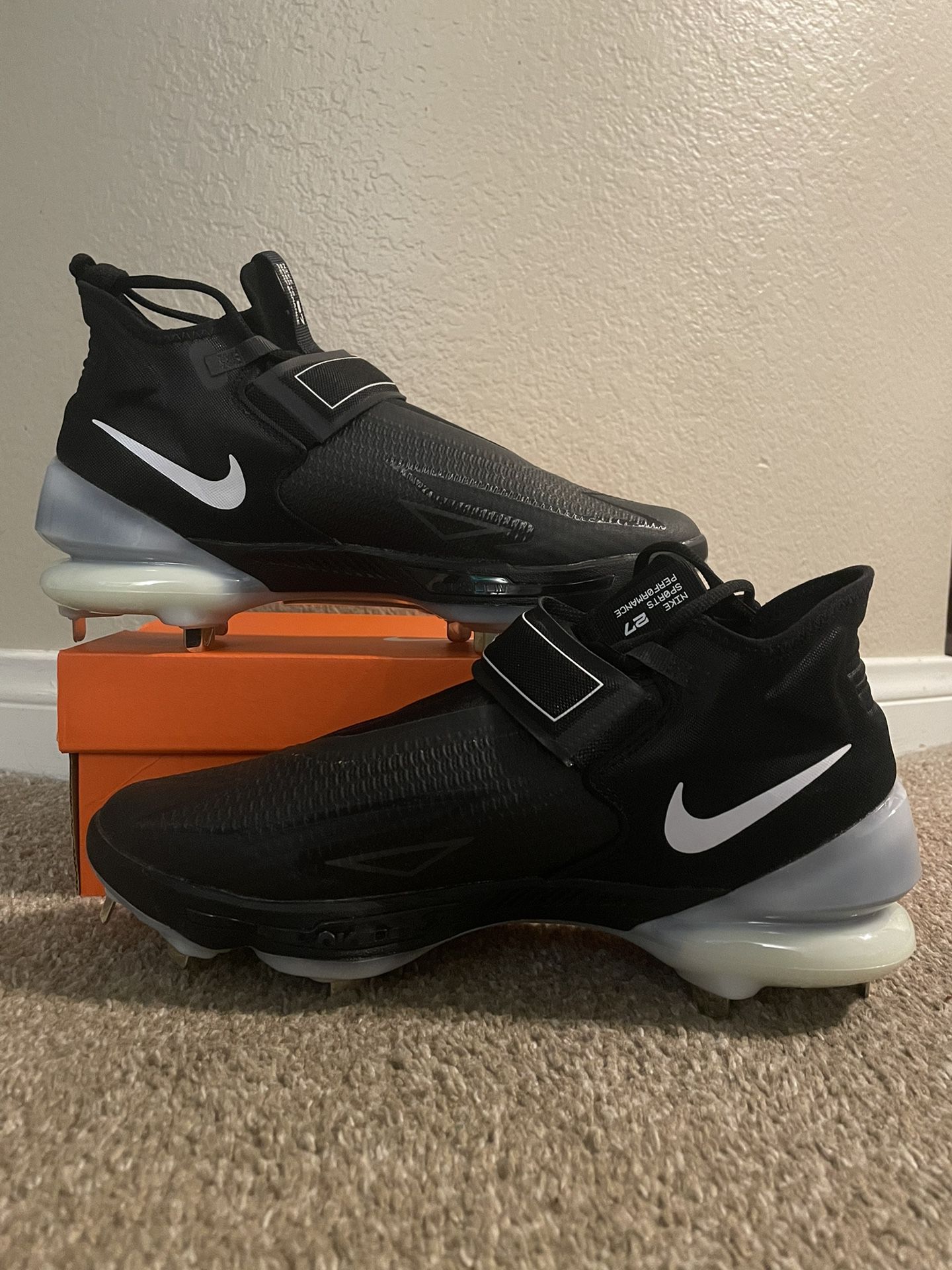 trout 27 baseball cleats for Sale in Lincoln Acres, CA - OfferUp