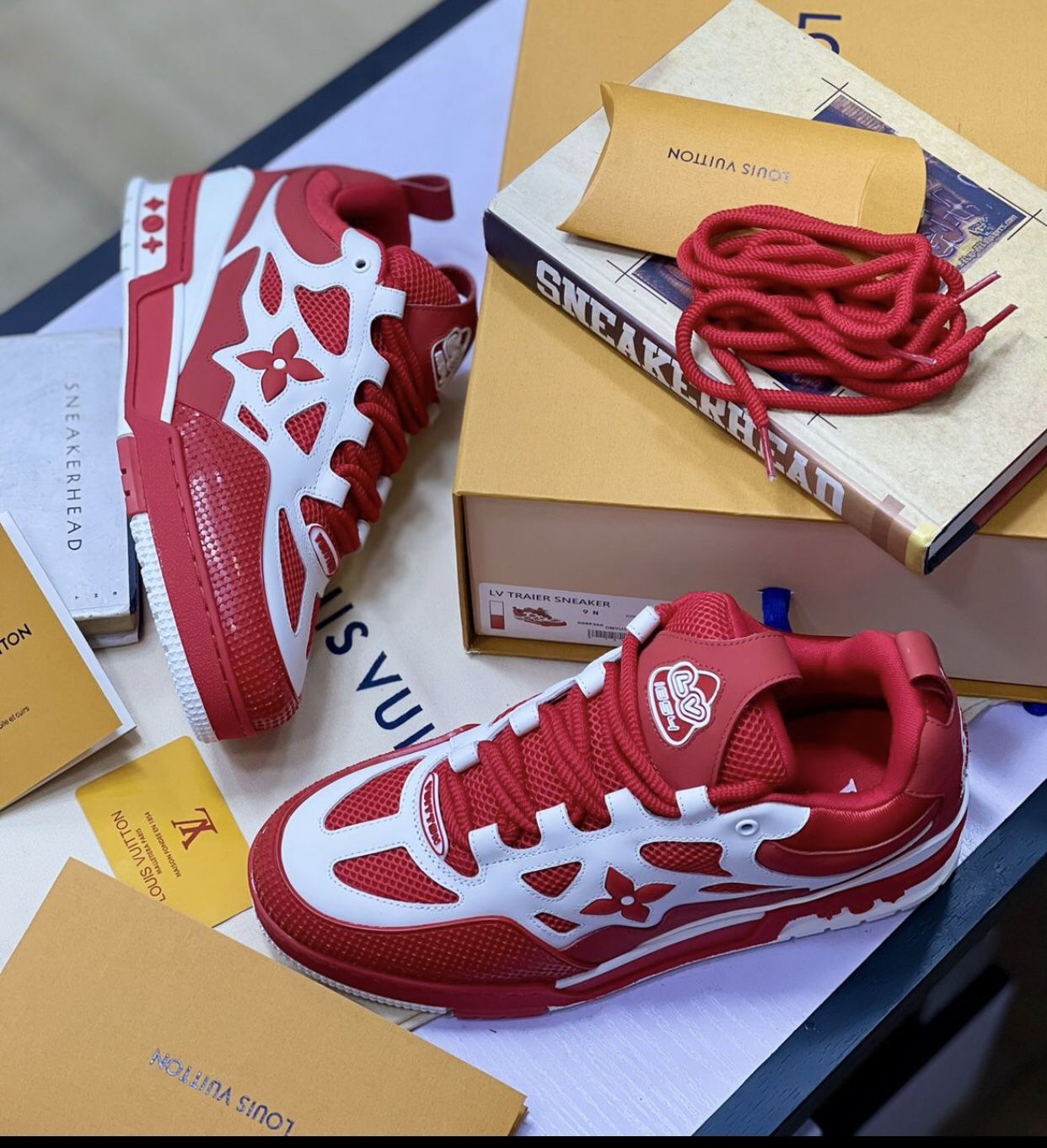 Louis Vuitton LV Trainer 2022 SS Sneakers (1A9TRH, 1A9TRG, 1A9TRC 1A9TRE,  1A9TRA 1A9TRB, 1A9TR9, 1A9TR8, 1A9TR7, 1A9TR6, 1A9TR5, 1A9TR4)