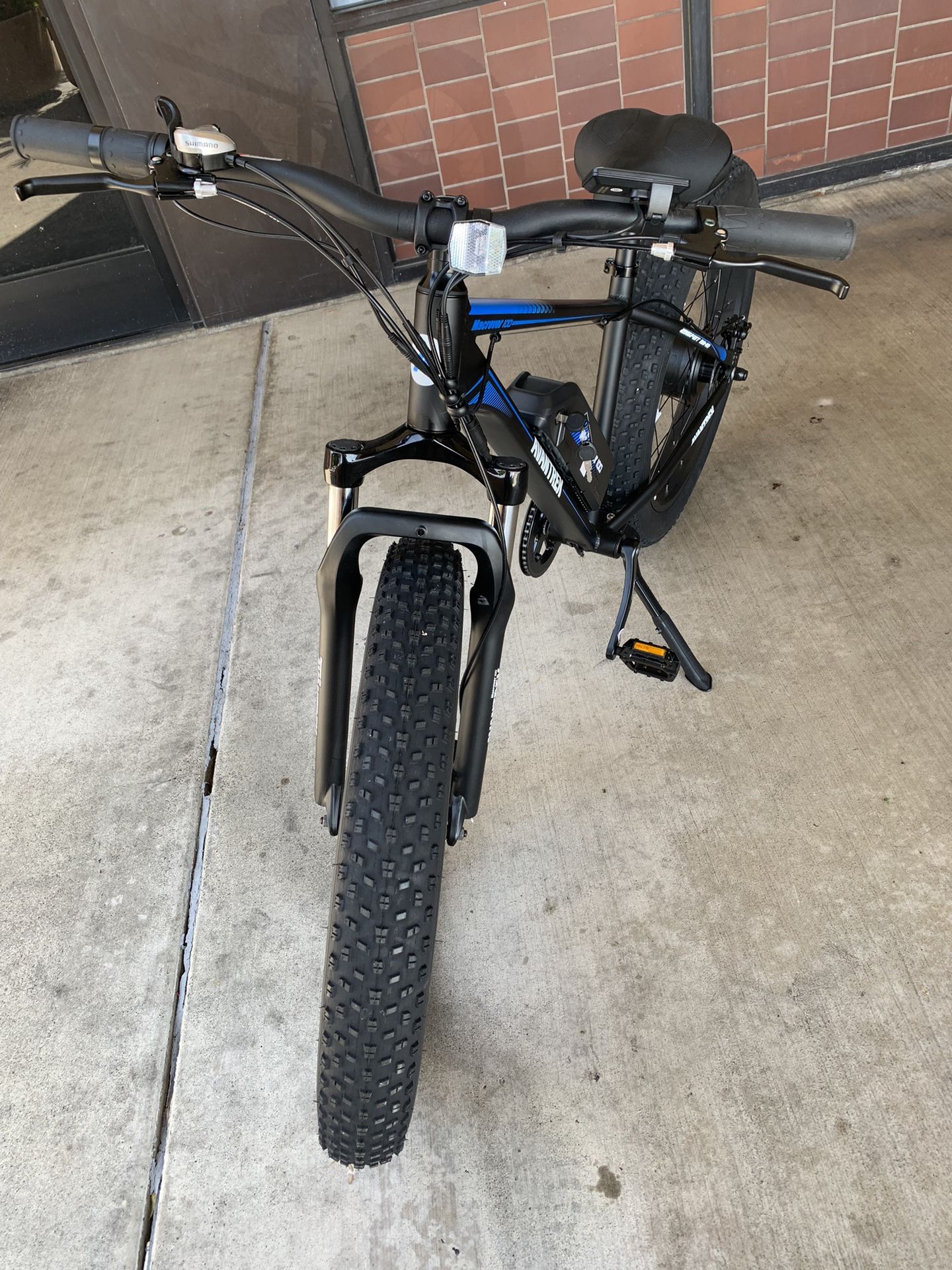 Avantrek Macrover 100 26” Fat Tires Mountain Electric Bike for Sale in