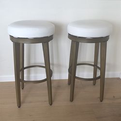 Set of 2 barstools