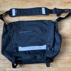 Patagonia Laptop Messenger Bag