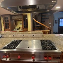 Wolf Stove With Hibachi Cooktop.  Hood Include