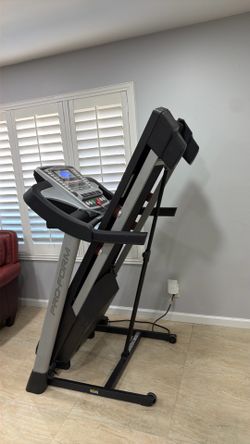 Proform treadmill