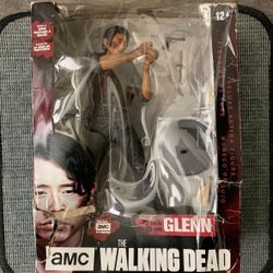 Walking Dead Glenn Figure - 