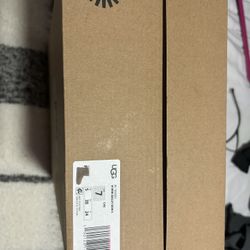 Uggs Mini Bailey With Bow Women Size 7