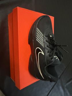 Men’s Nike shoes