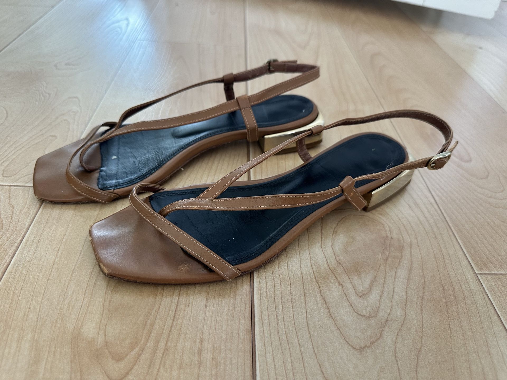 Shoes flats sandals