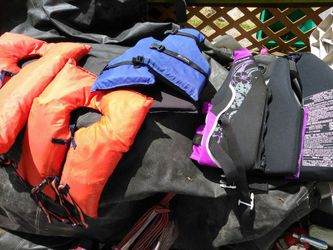 LIFE VEST FOR SELL