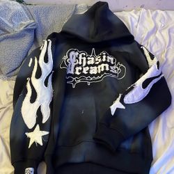 Chasin Dreams Color: Black, Size: M