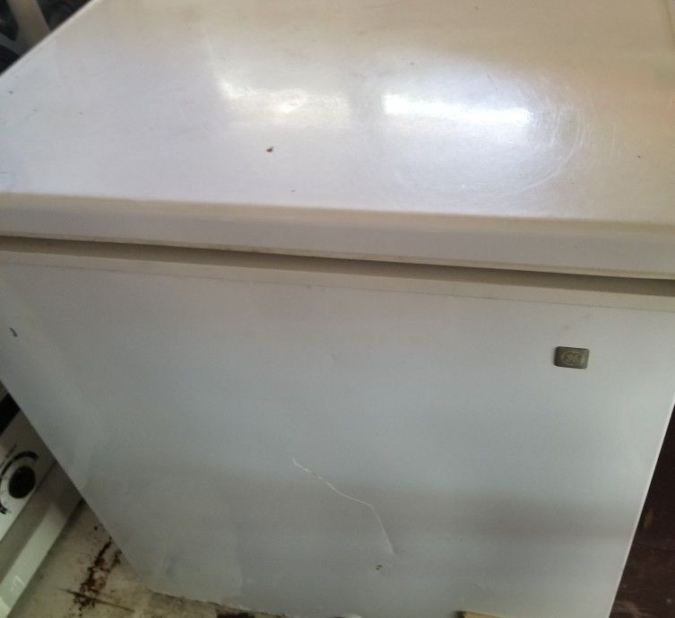 Refrigerator Pequeno