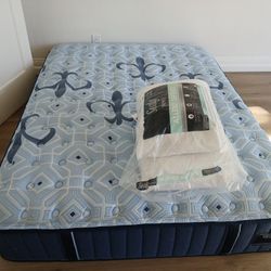 Full Size Mattress 