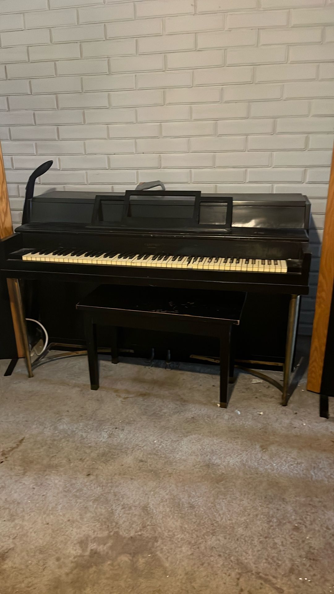 Clayton Piano 